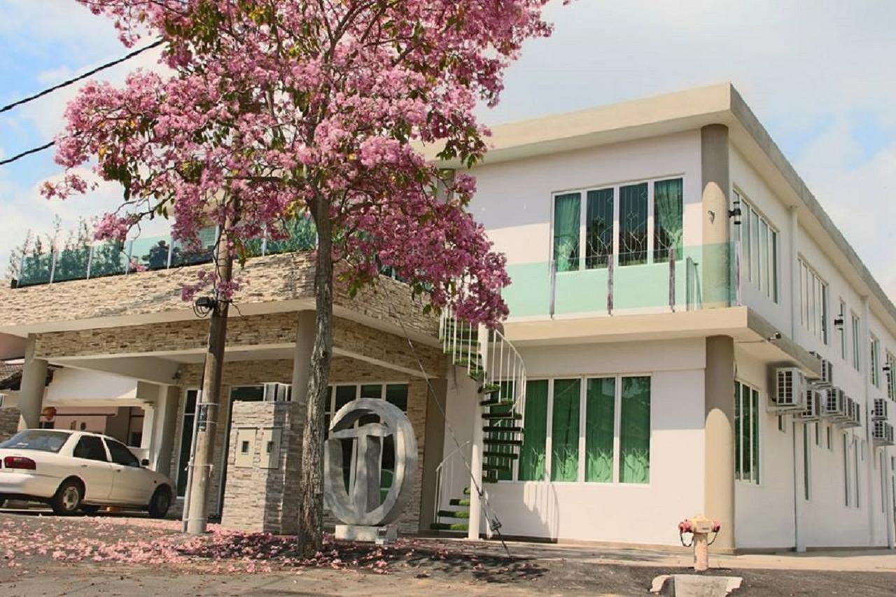 Tropical Villa Kuantan Buitenkant foto