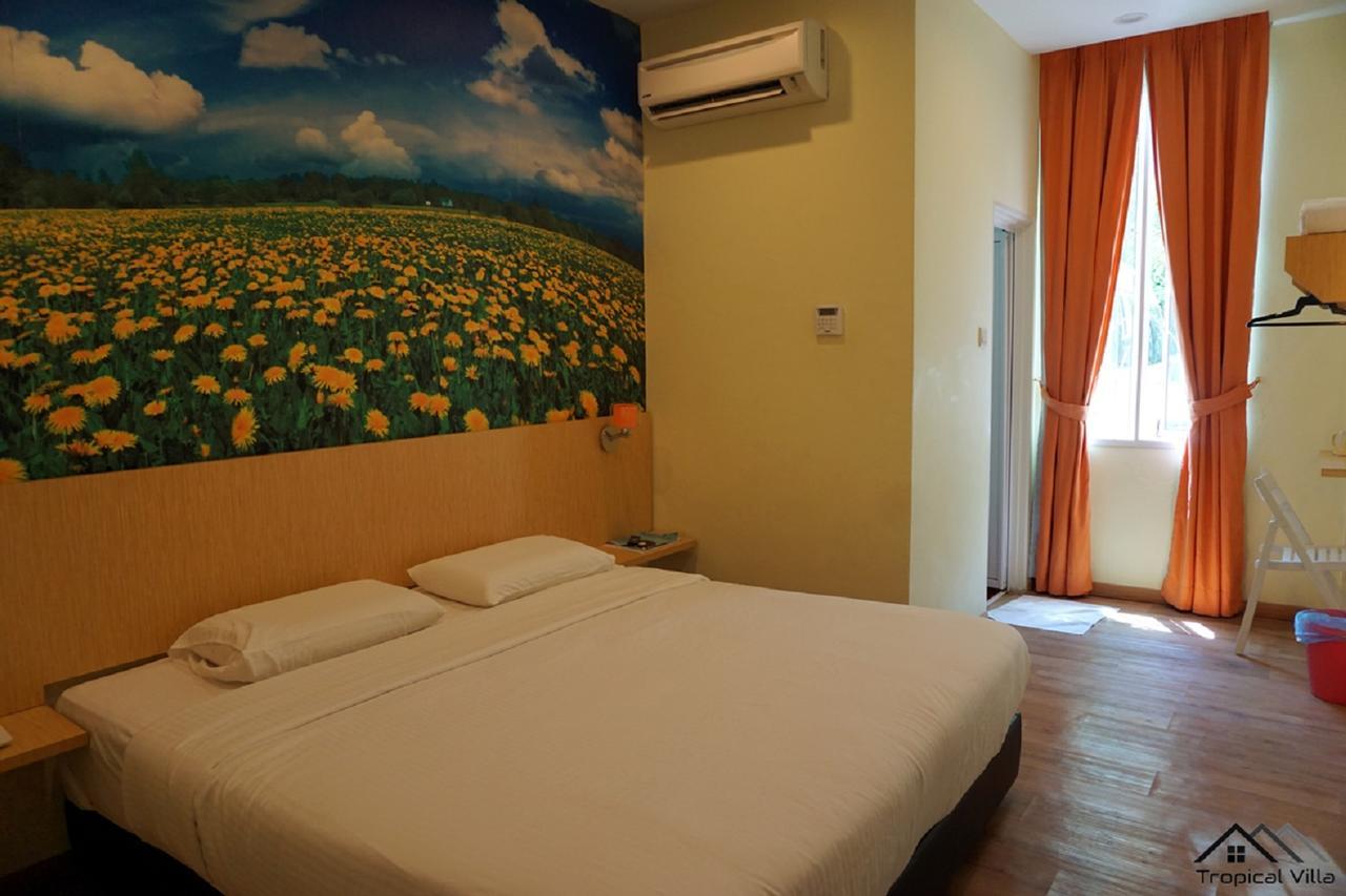 Tropical Villa Kuantan Buitenkant foto